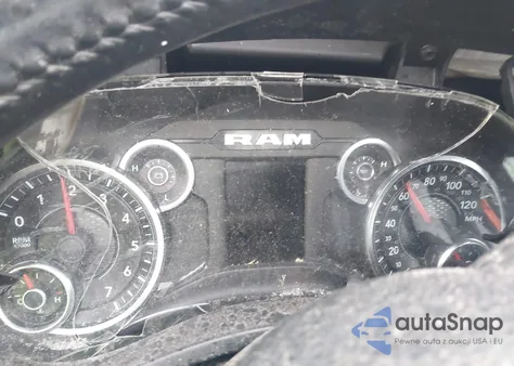 2021 Ram 1500 Big Horn 4X2 5'7 Box from USA, damaged, VIN 1C6RREFT3MN608848